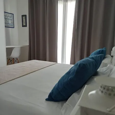 West Bay House 招待所